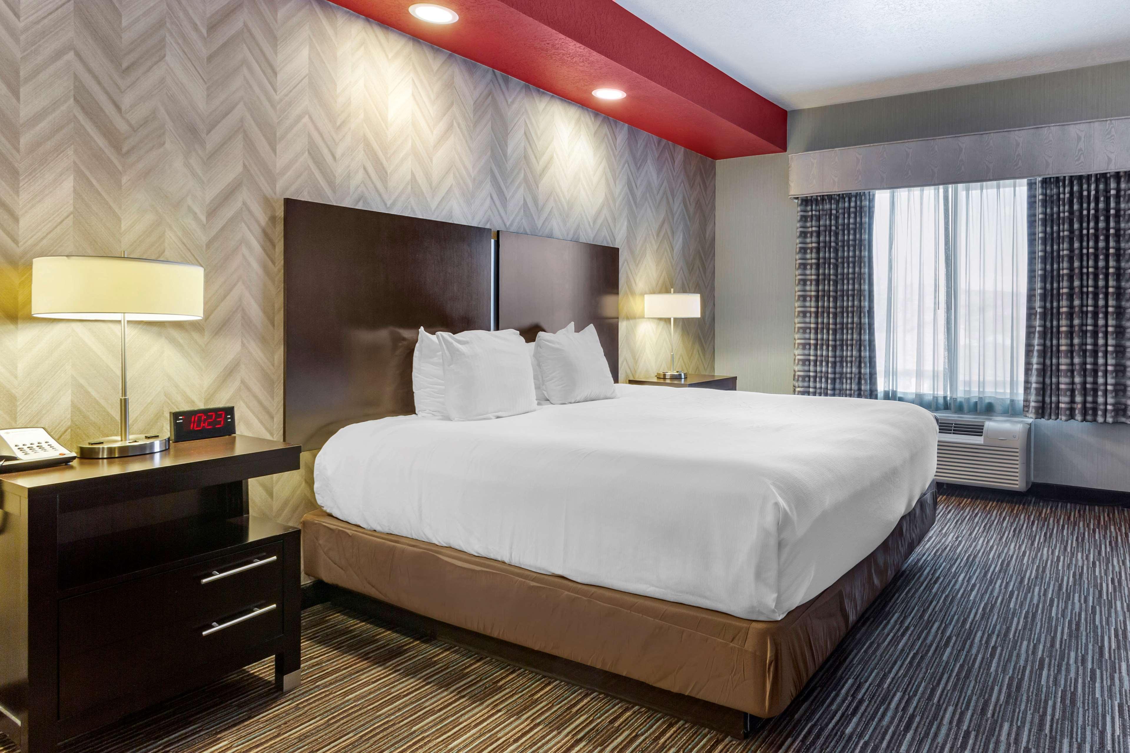 Best Western Plus Gallup Inn & Suites Екстериор снимка