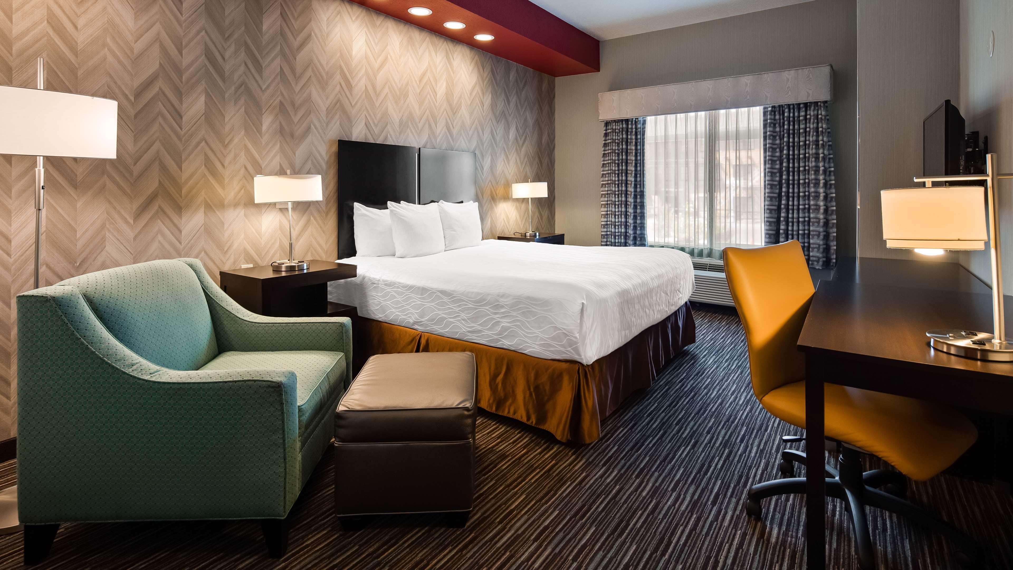 Best Western Plus Gallup Inn & Suites Екстериор снимка