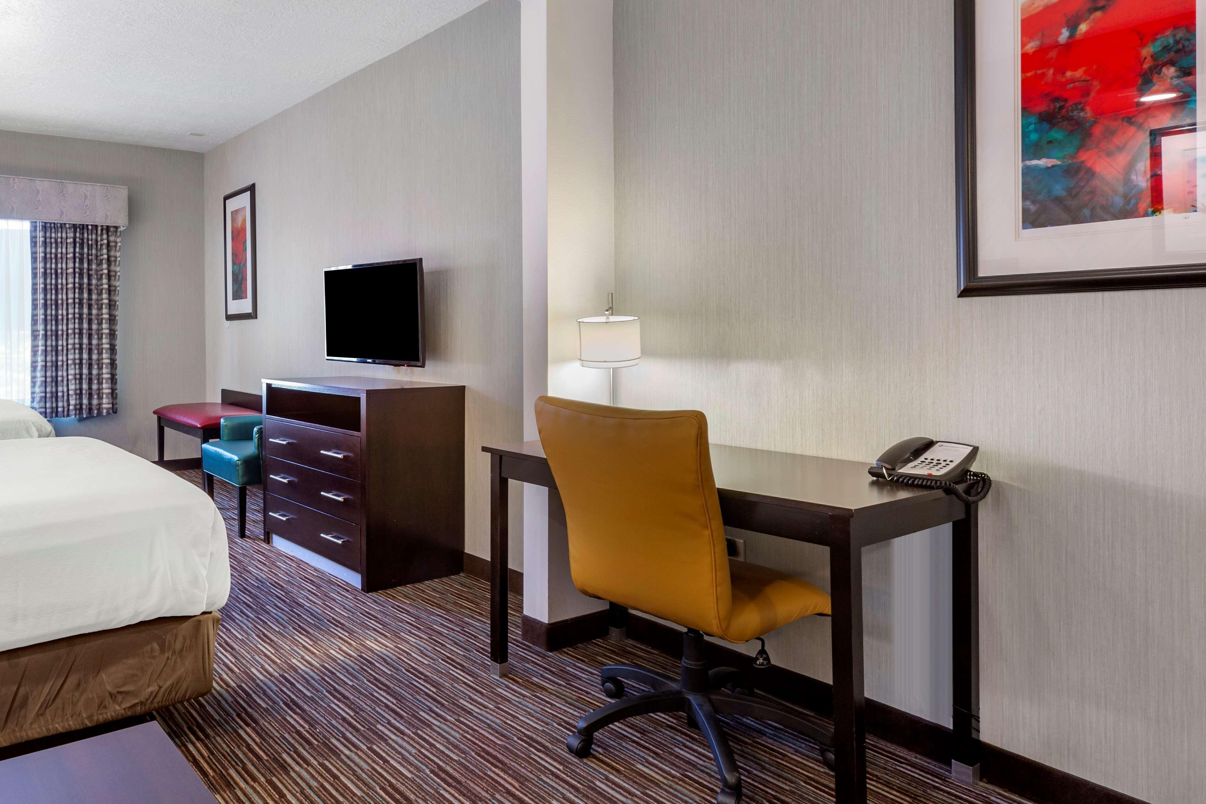 Best Western Plus Gallup Inn & Suites Екстериор снимка