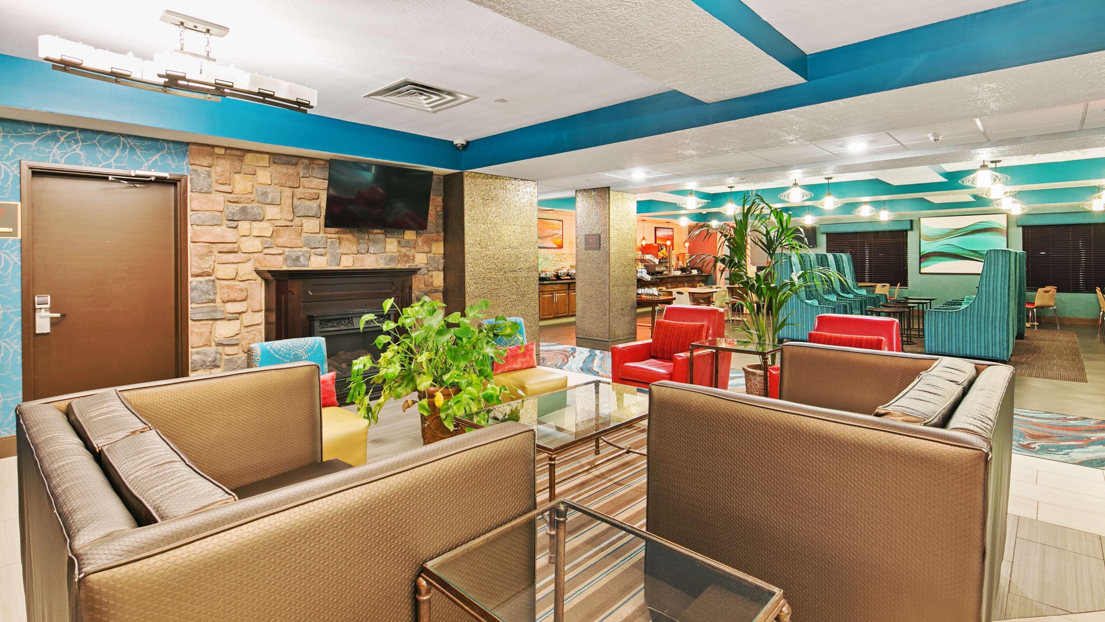 Best Western Plus Gallup Inn & Suites Екстериор снимка
