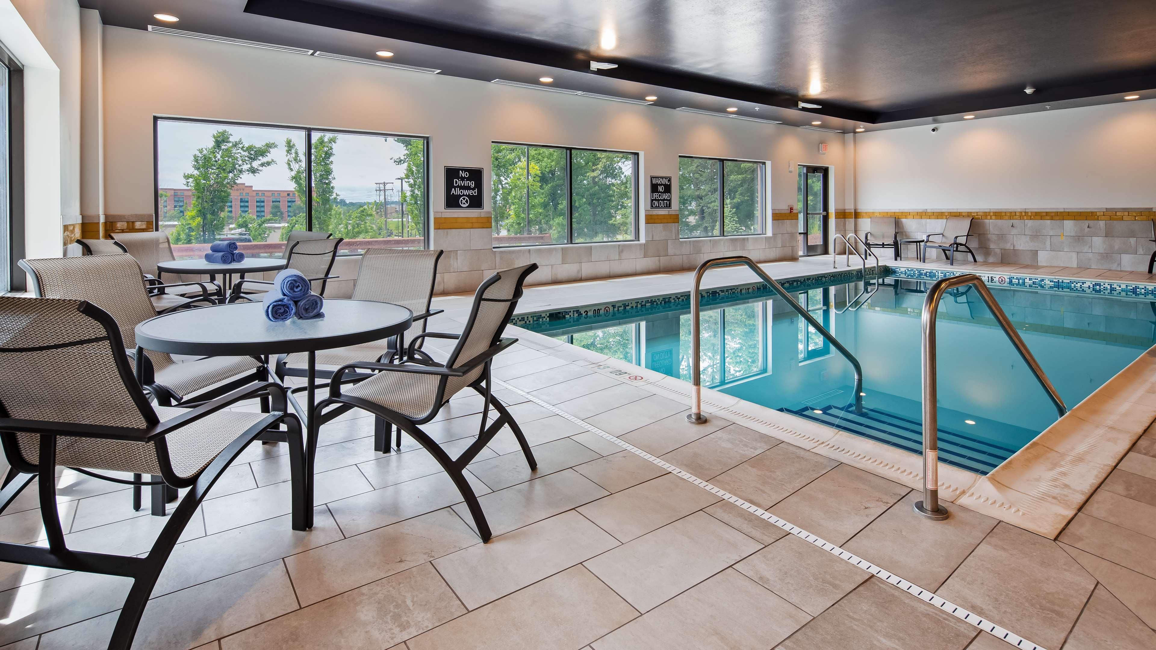 Best Western Plus Gallup Inn & Suites Екстериор снимка
