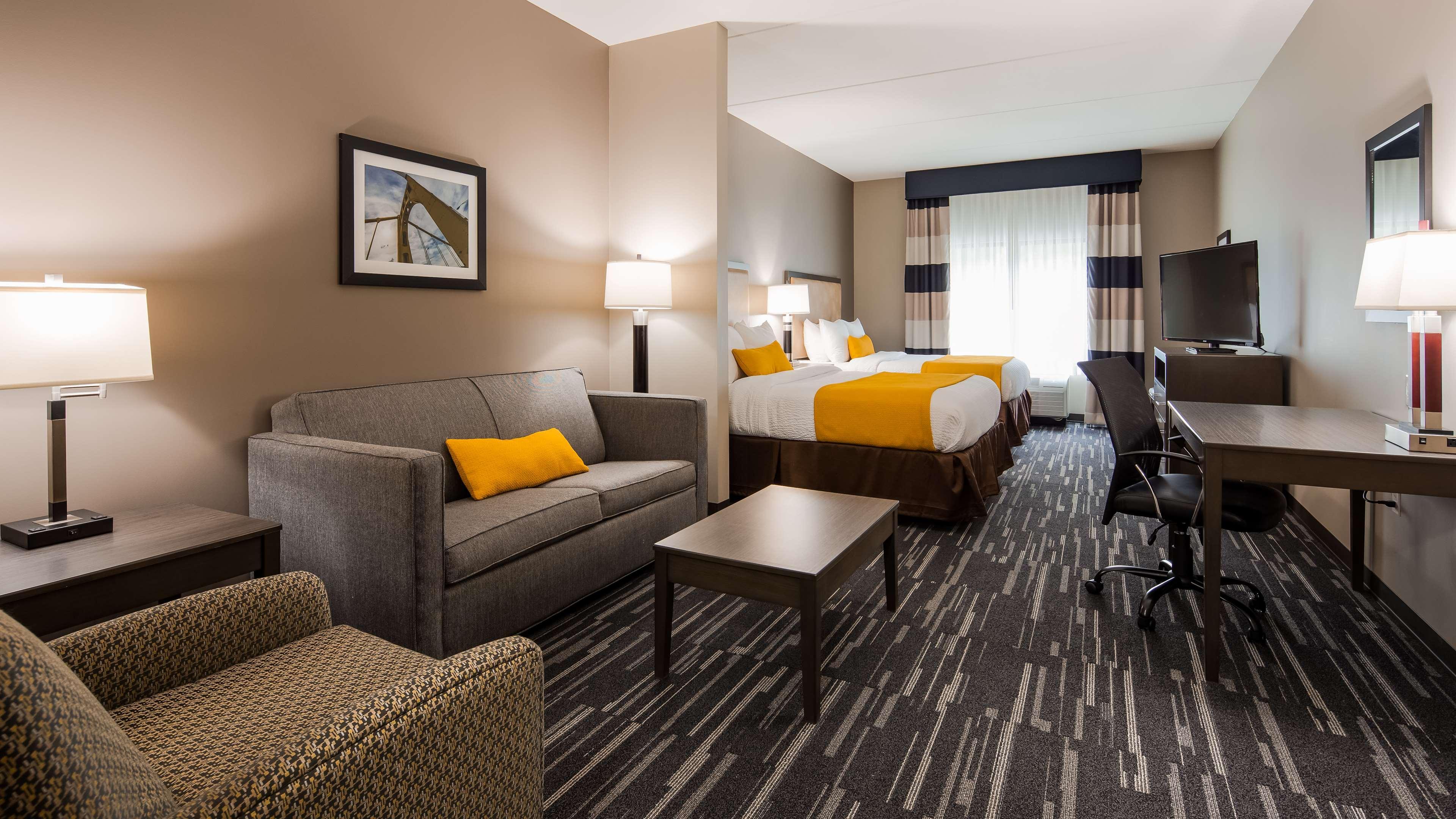 Best Western Plus Gallup Inn & Suites Екстериор снимка