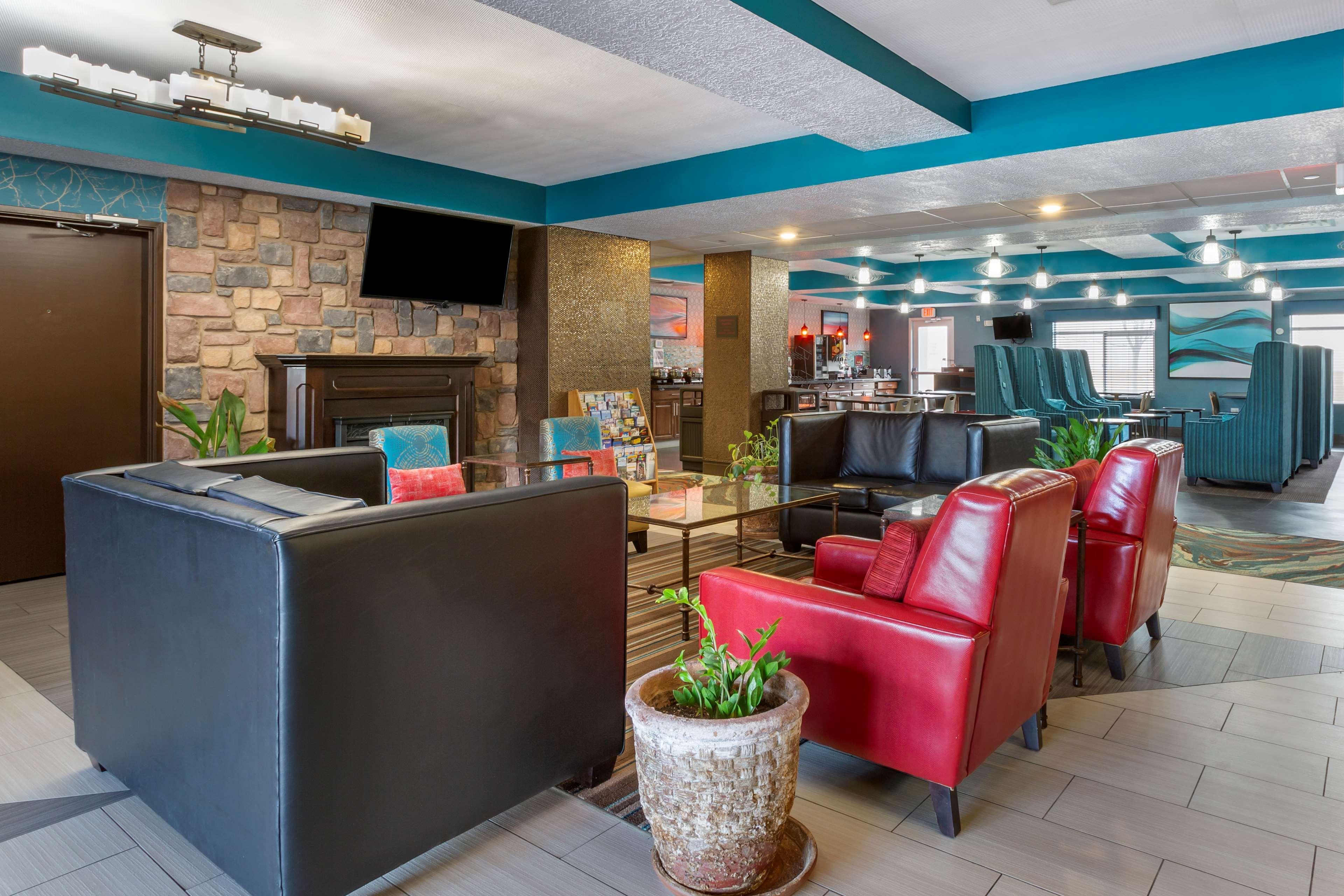 Best Western Plus Gallup Inn & Suites Екстериор снимка