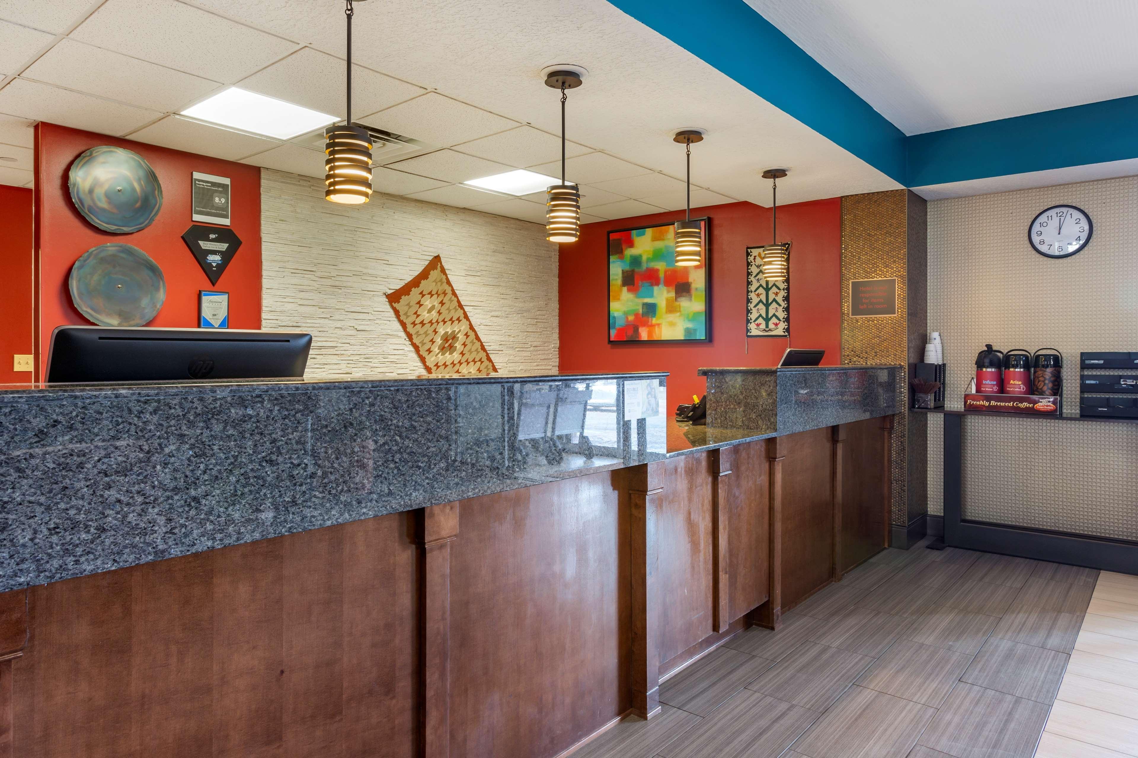 Best Western Plus Gallup Inn & Suites Екстериор снимка