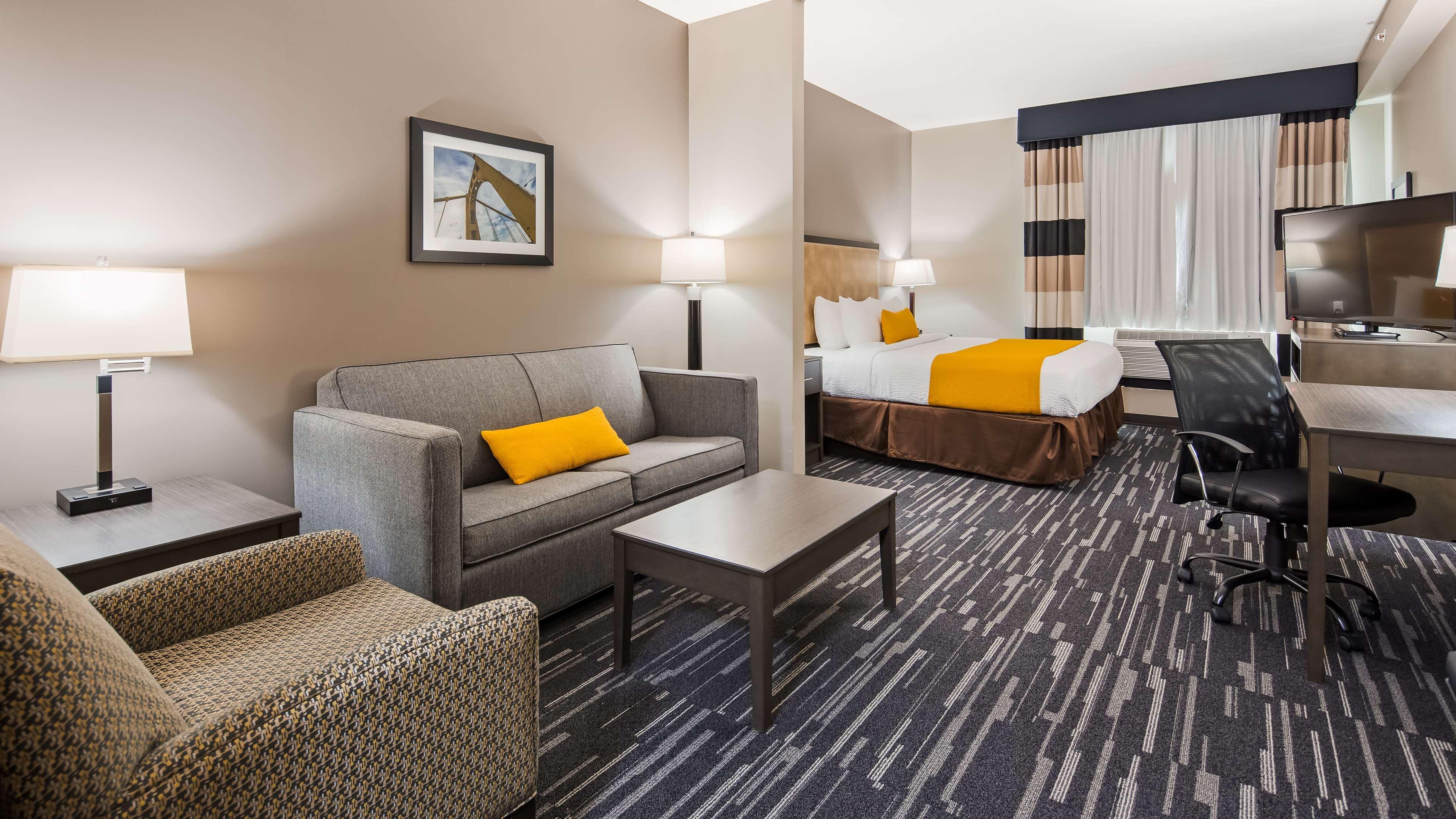 Best Western Plus Gallup Inn & Suites Екстериор снимка