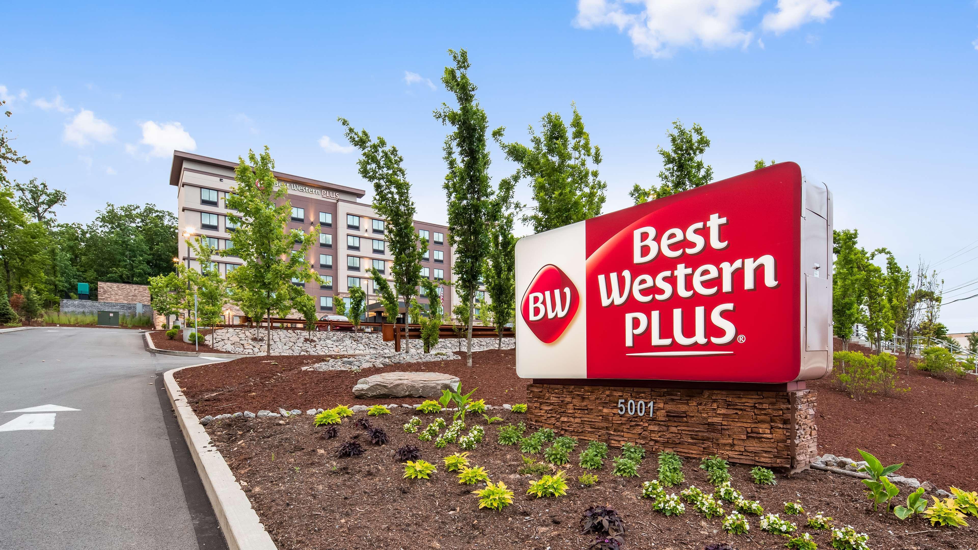 Best Western Plus Gallup Inn & Suites Екстериор снимка
