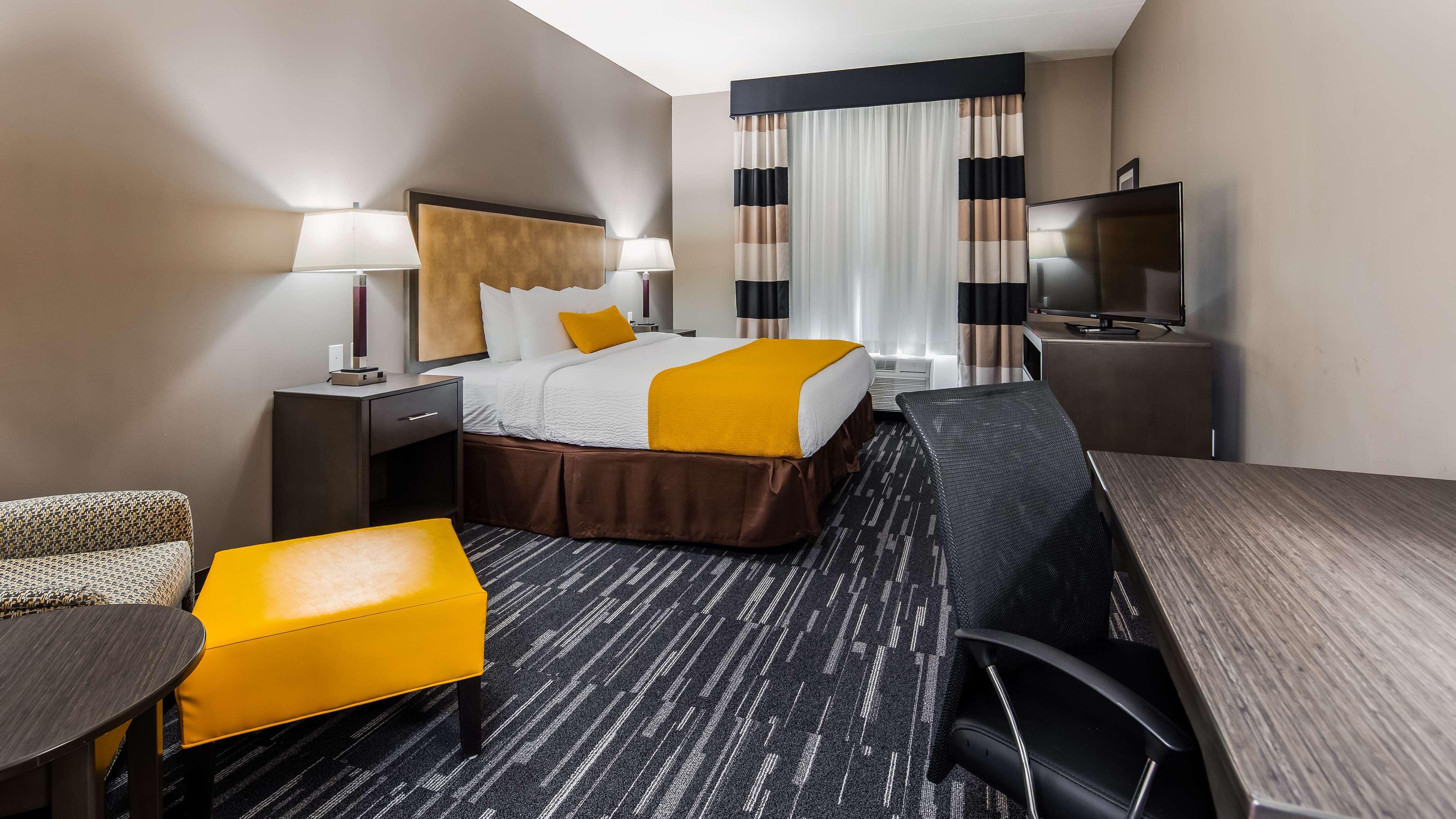 Best Western Plus Gallup Inn & Suites Екстериор снимка