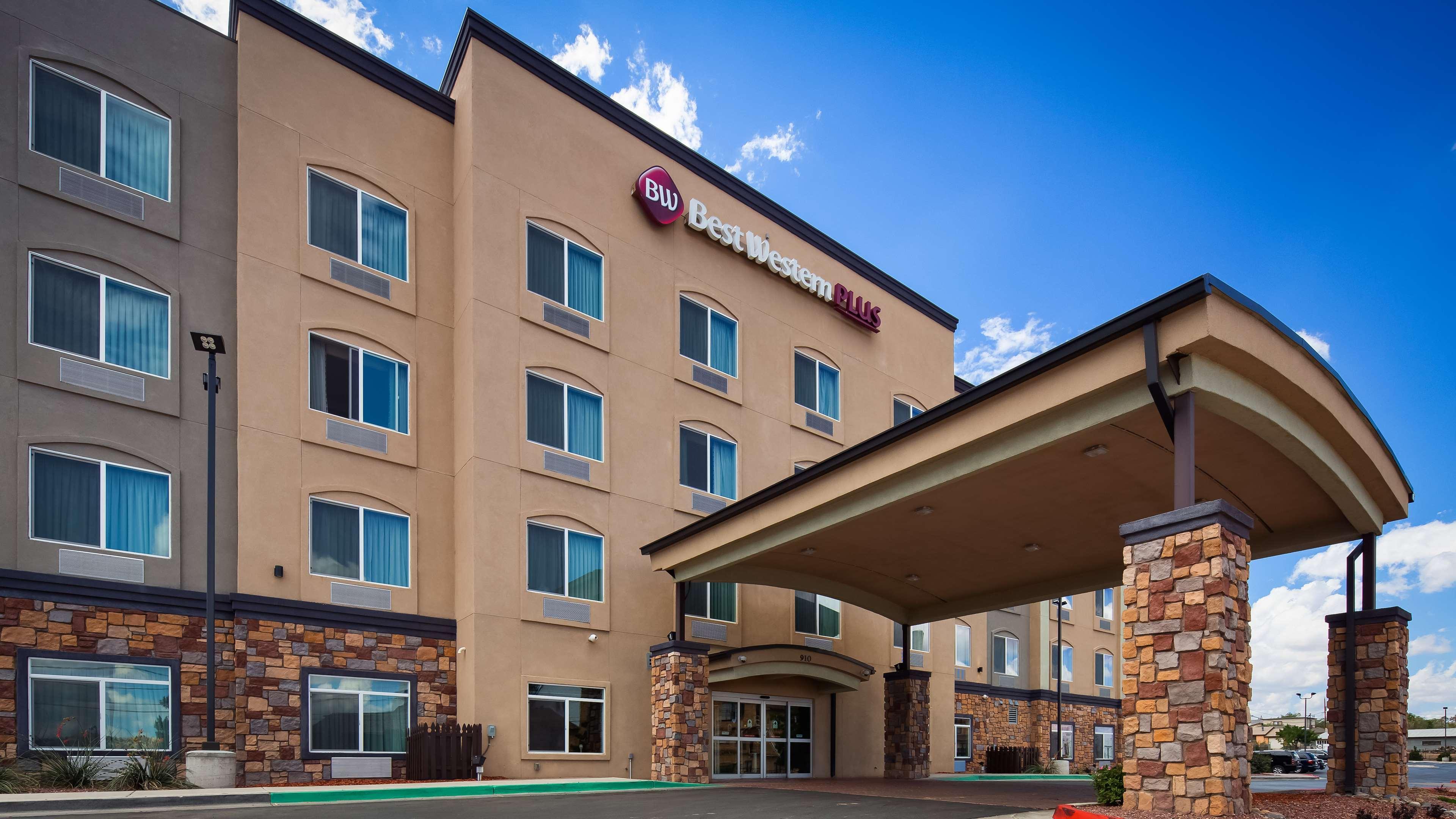 Best Western Plus Gallup Inn & Suites Екстериор снимка